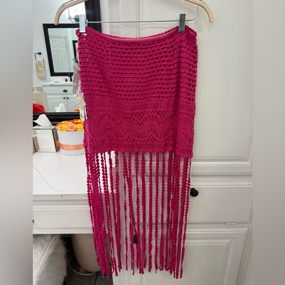 Agua Bendita Ster Skirt - Picture 3 of 6